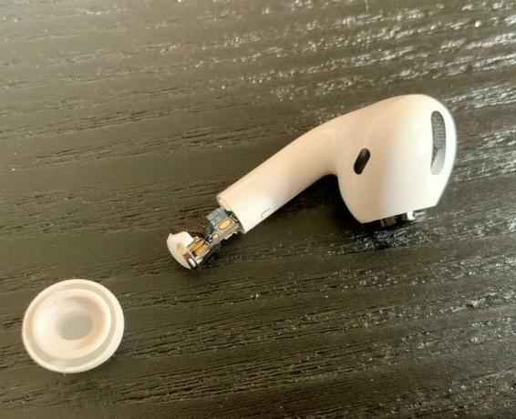 AirPods falsos interiores