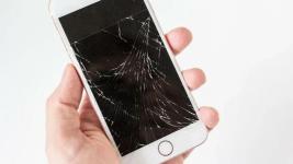 Apple podría الآية تلزم a Fabricar iPhones reparables en casa