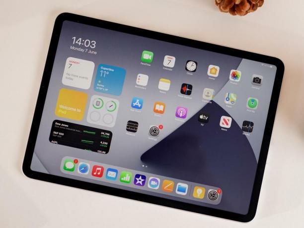 Apple 11in iPad Pro (2021, M1, 2TB) – Wi-Fi + matkapuhelin