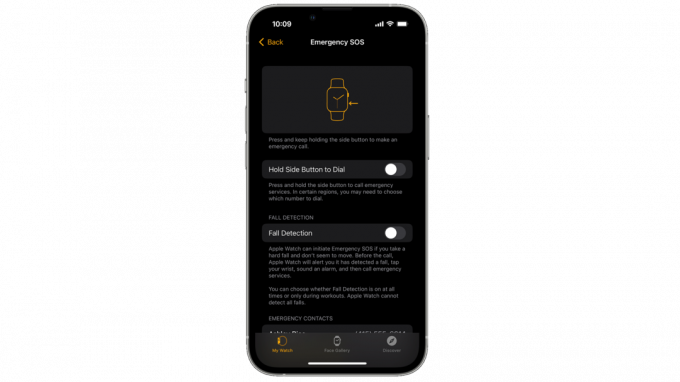 Ustawienia na iPhonie do sterowania połączeniami SOS z Apple Watch