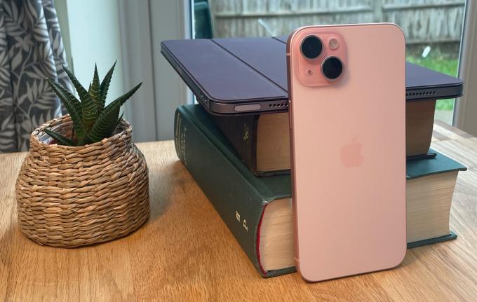 iPhone 15 Plus recensie held 2