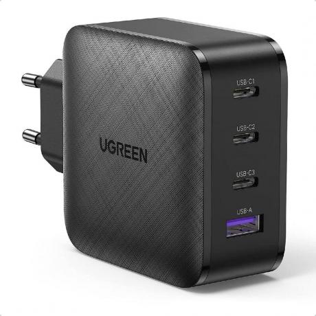 UGreen de 65 W y 4 USB C