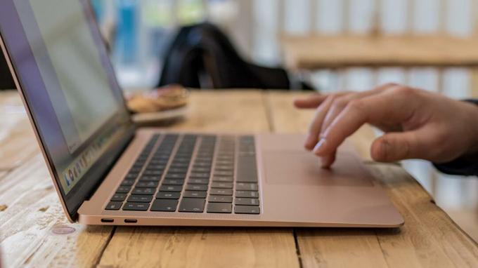 Rumor 1. Estreio do MacBook Air após outubro de 2019